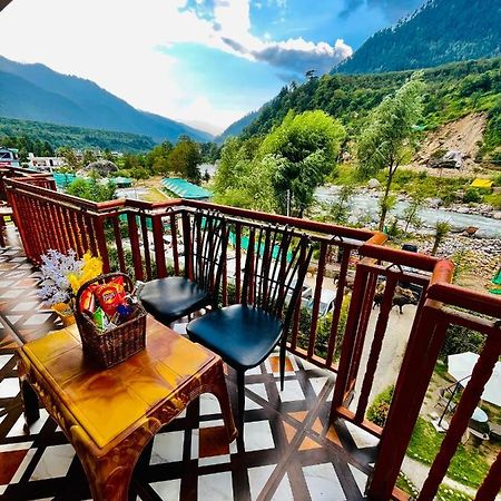 Hotel Himalayan River- Riverside Hotel Manāli Eksteriør billede