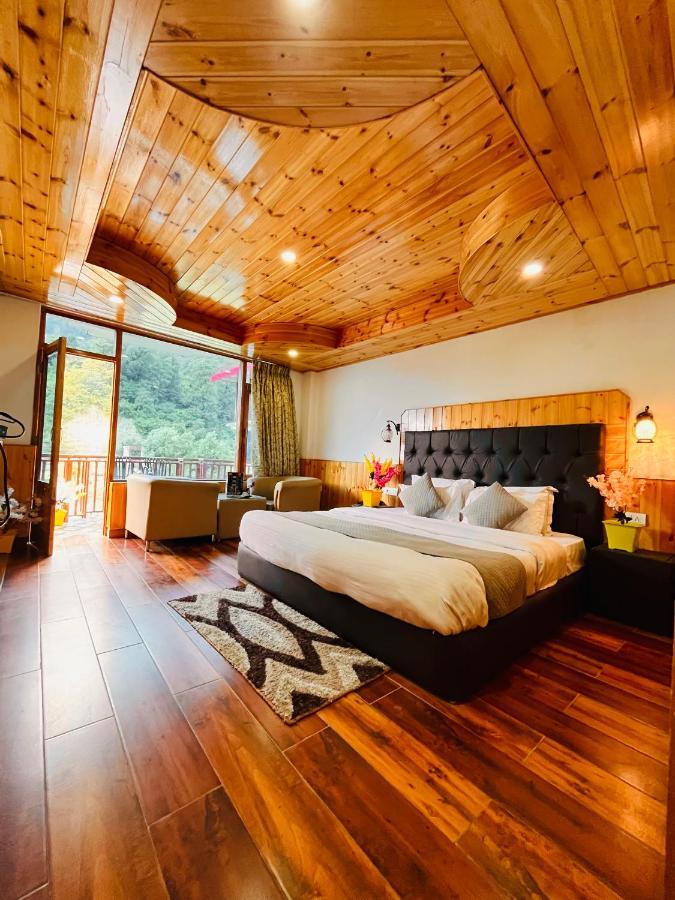 Hotel Himalayan River- Riverside Hotel Manāli Eksteriør billede