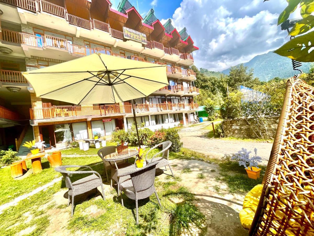 Hotel Himalayan River- Riverside Hotel Manāli Eksteriør billede